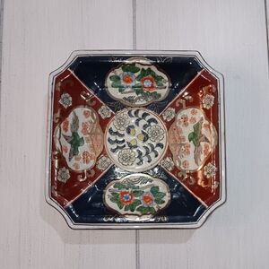 Vintage Imari Japanese Multicolor Porcelain Decorative Plate